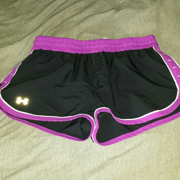 Under Armour shorts - Picture 1 of 1