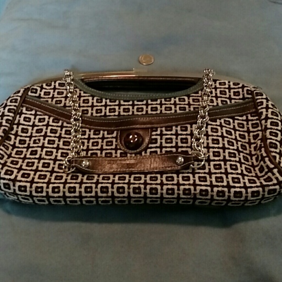 Apt 9 handbag