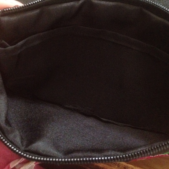 Vibrant clutch - Picture 2 of 2