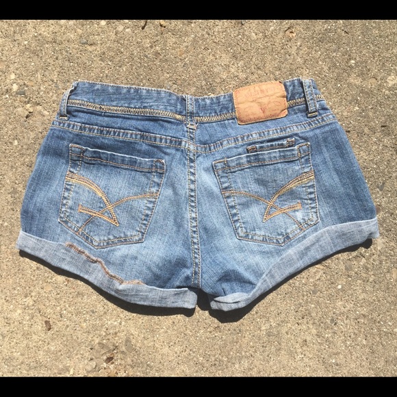 Shorts - Picture 2 of 2