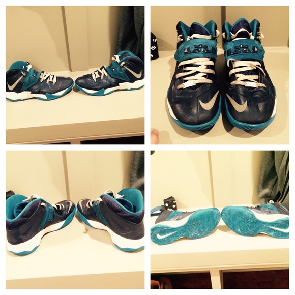 9/10 condo LEBRON soldier 7s