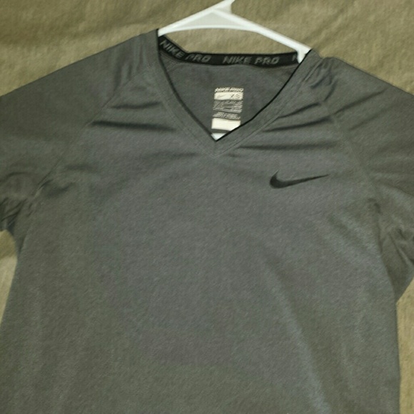 Nike pro