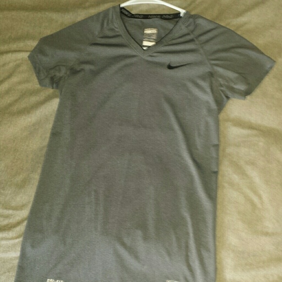 Nike pro - Picture 2 of 2