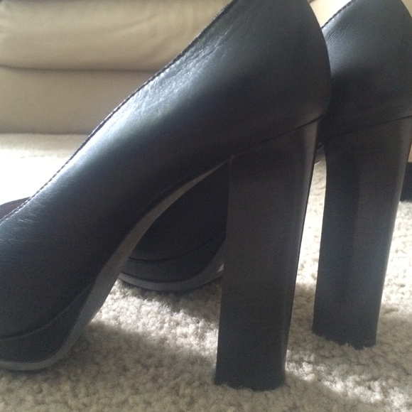 Lanvin - Picture 3 of 4