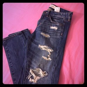 Abercrombie & Fitch distressed boyfriend jeans