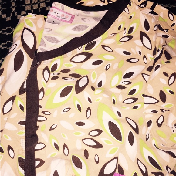 Large scrub tops
