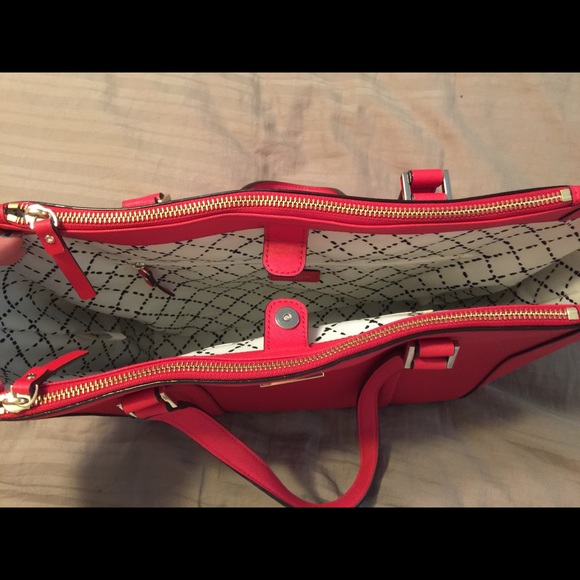 Red Kate Spade Zipper Tote - Picture 2 of 4