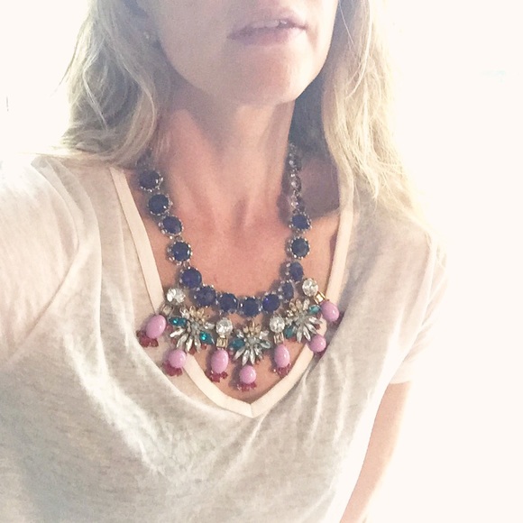 Sparkly statement necklace - Picture 2 of 3