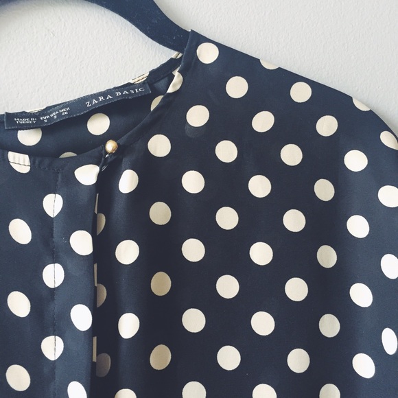 Dotty Zara Top - Picture 2 of 2