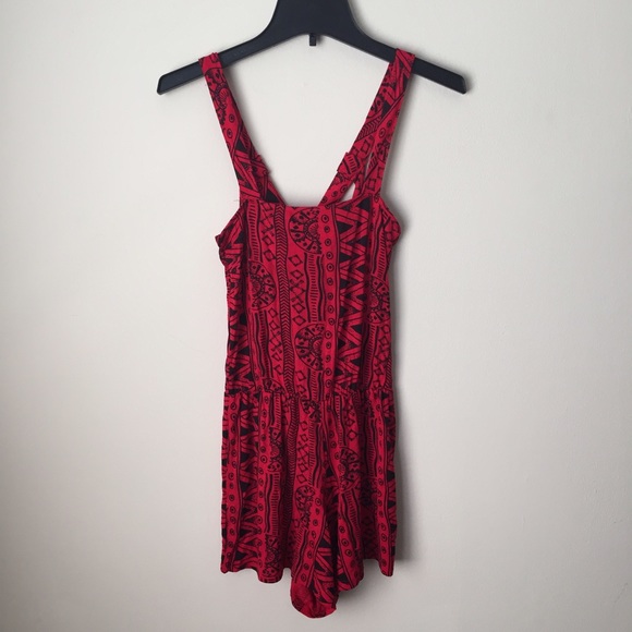 ❗️SOLD❗️AsosPetite Exclusive Romper - Picture 2 of 4