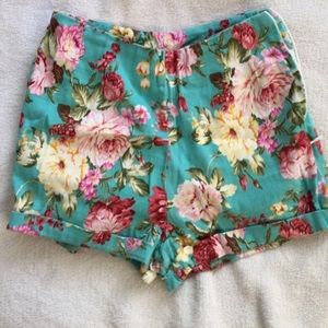 NWT Brandy Melville Floral Shorts