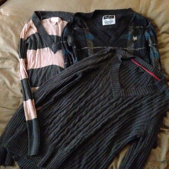 Aeropostale,zoo York ,& faded glory sweaters - Picture 1 of 4
