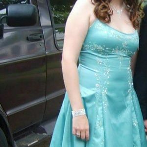 Prom dress