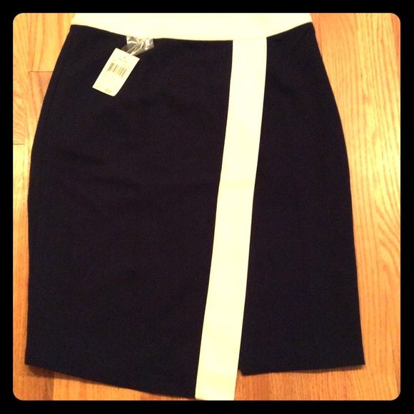 Navy blue and white  pencil skirt. Tags on!