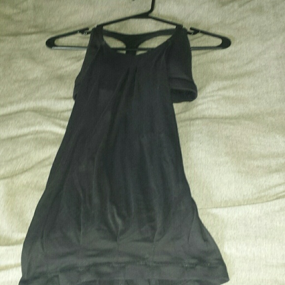 Lululemon tank black and peach and vs pink yoga