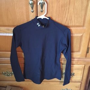 UnderArmor long sleeve mock turtleneck