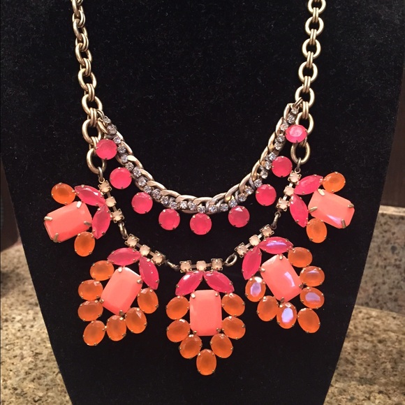 Stella & Dot Statement necklace