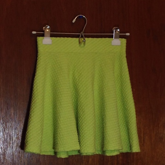 Green Skater Skirt - Picture 3 of 3
