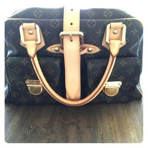 Louis Vuitton Manhattan GM Logo Satchel