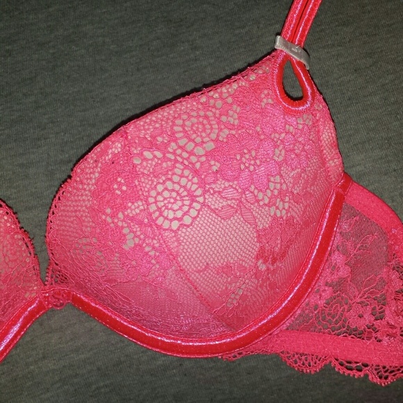 32B vs bra - Picture 4 of 4