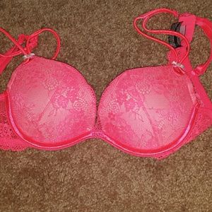32B vs bra