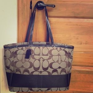 Coach Tote Bag/Purse