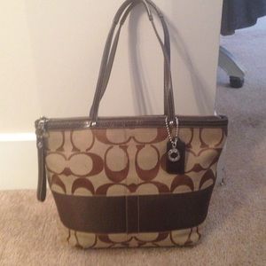 Coach Shoulder Bag