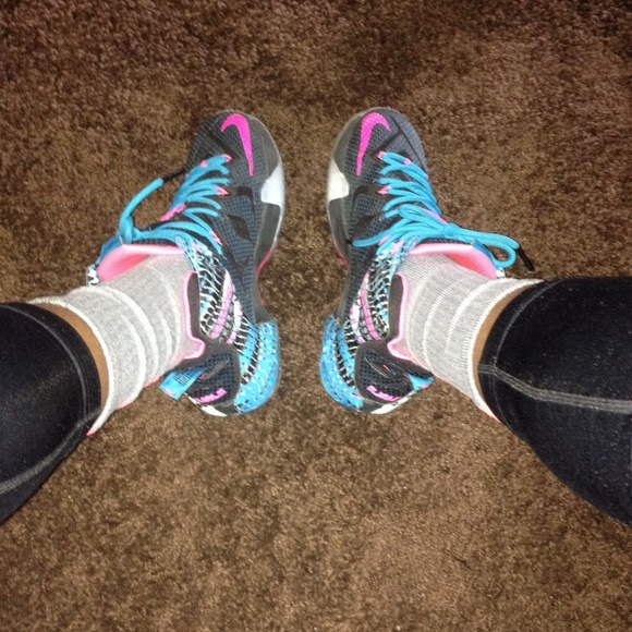 LeBron 12 Chromosomes