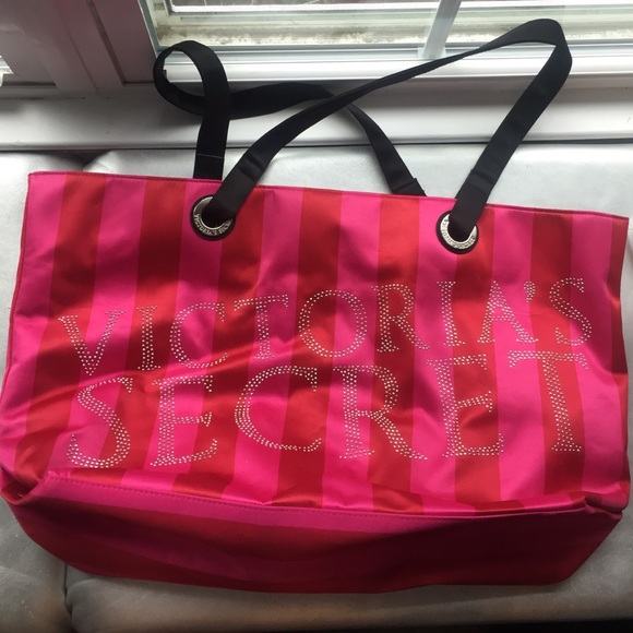 VS tote