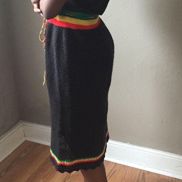 Knit Skirt - Picture 3 of 3