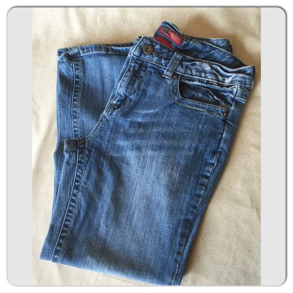 Faded Glory Capri Jeans