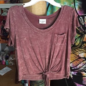 maroon crop top