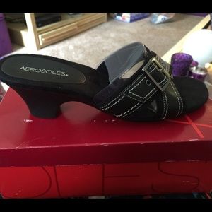 BRAND NEW Aerosoles Algebra Sandals