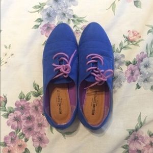 Blue suede shoes