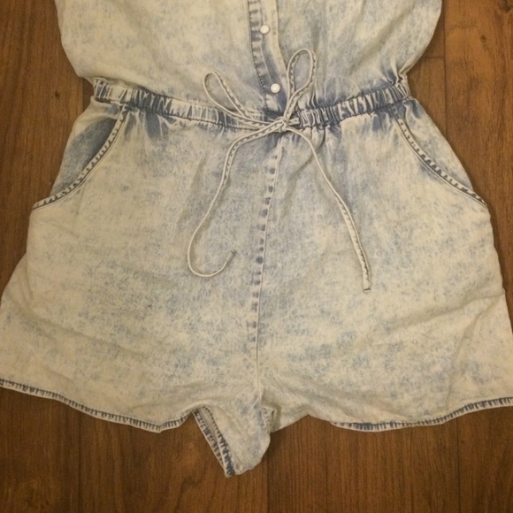 Washed Out Romper - Picture 2 of 3