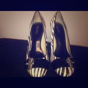 Michael Kors pumps