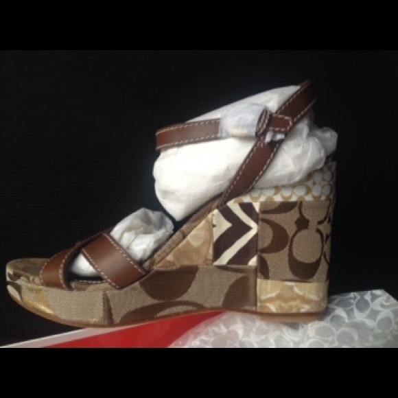 BRAND NEW in box COACH Summer Sandals!