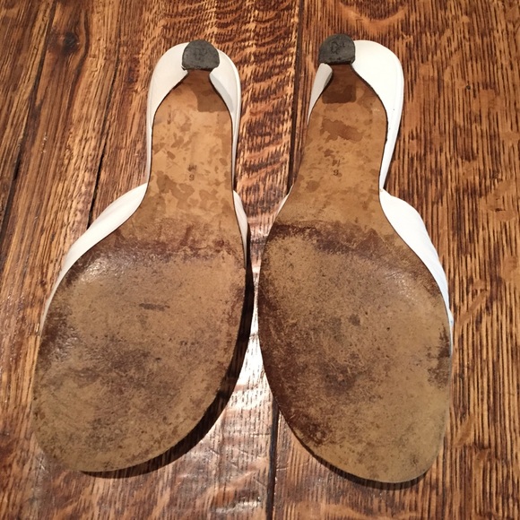 White Donald Pliner Valli sandals - Picture 4 of 4