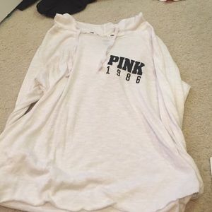 BUNDLE Victoria's Secret PINK sweatshirt !