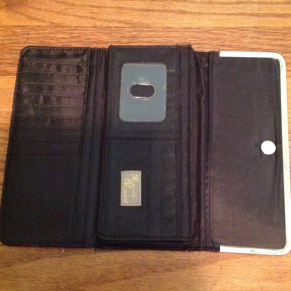 Wallet - Picture 2 of 2