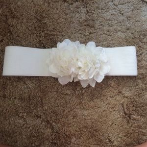 🚫SOLD 🚫 Floral belt 🌸
