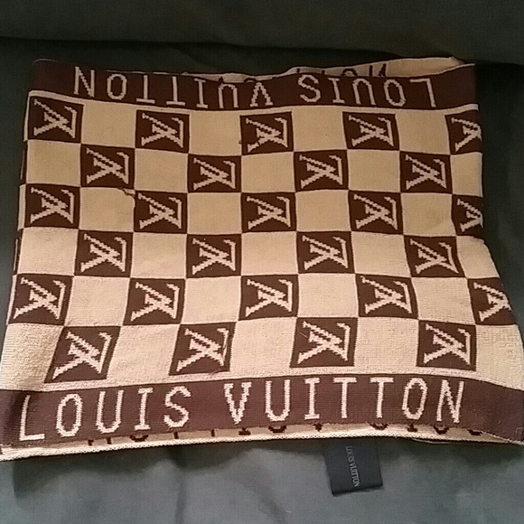 Louis Vuitton long scarf