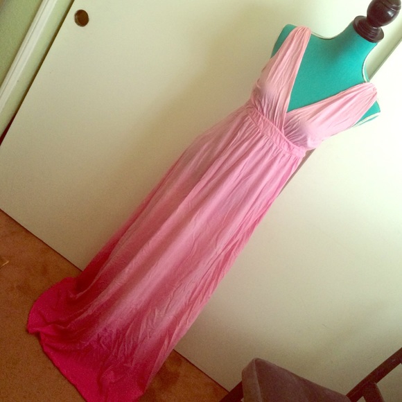 PRICE REDUCTION!!!Gypsy 05 pink maxi