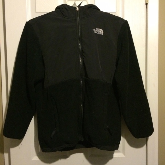 Black north face with hood