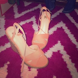 Victoria's Secret Wedges