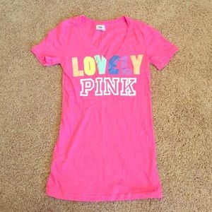 Victoria's Secret Pink v-neck shirt