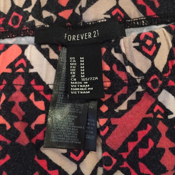 Aztec leggings Forever21 - Picture 2 of 3