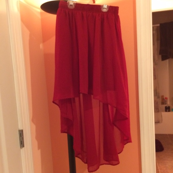 Red High-low Skirt - Picture 1 of 4