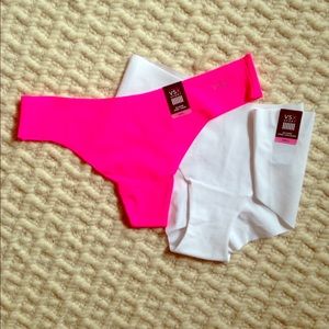 VS Sport No-Show Panty Bundle
