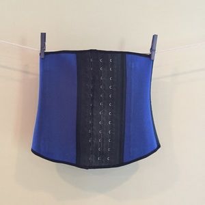 Waist Trainer